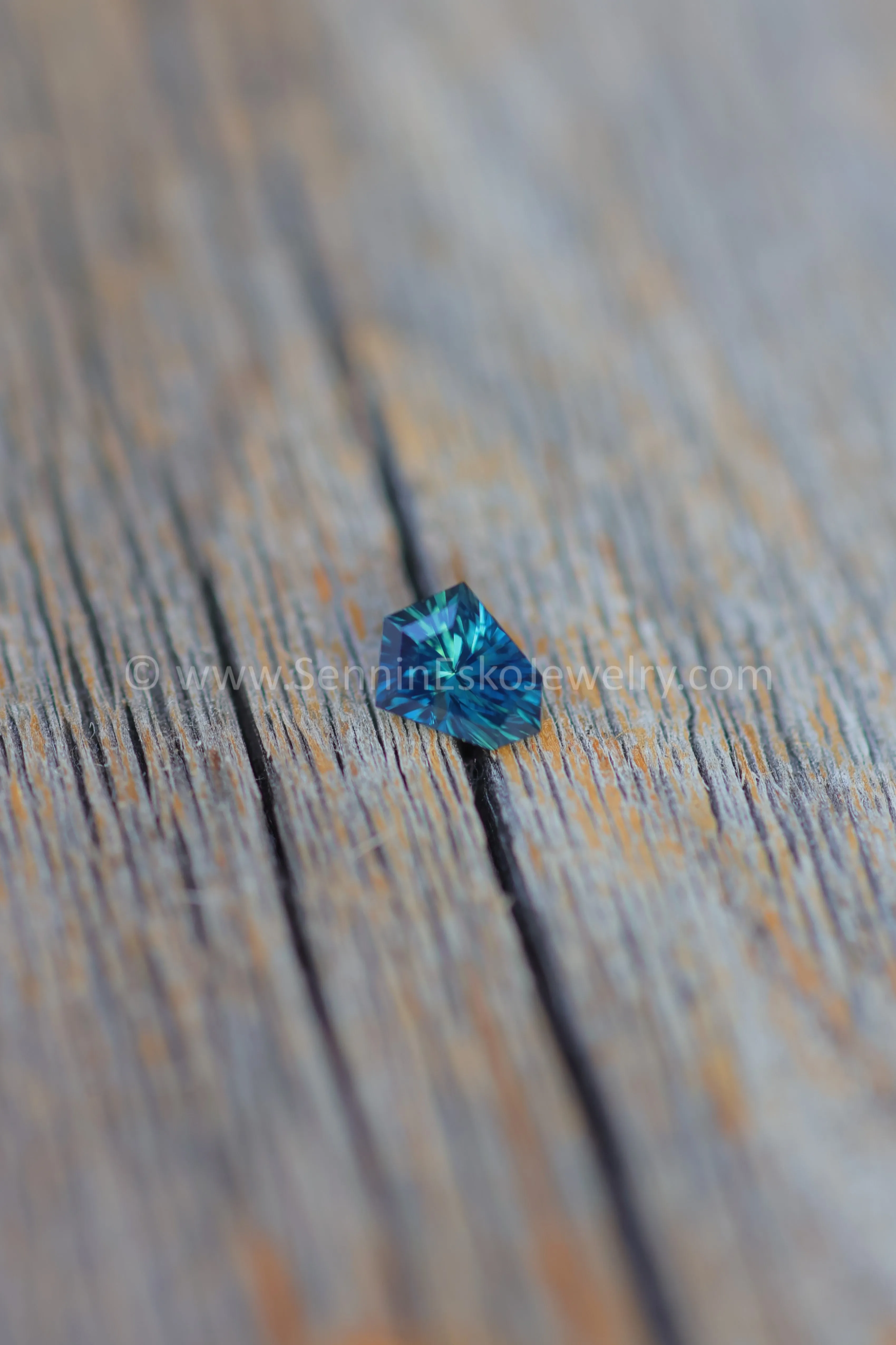 1 Carat Deep Blue/Green Sapphire Kite - 7.2 x 5.6mm - Galaxy Cut