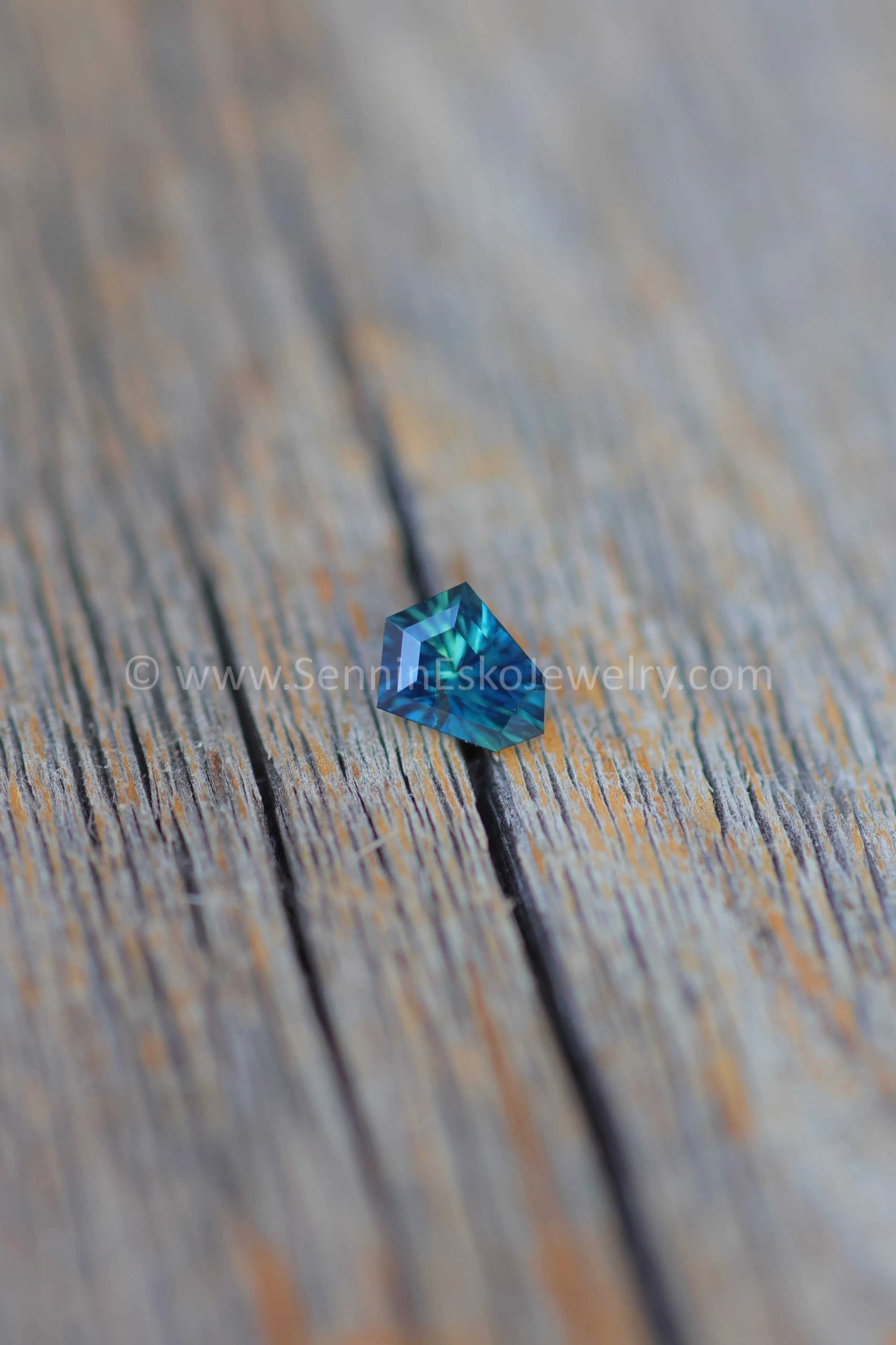 1 Carat Deep Blue/Green Sapphire Kite - 7.2 x 5.6mm - Galaxy Cut