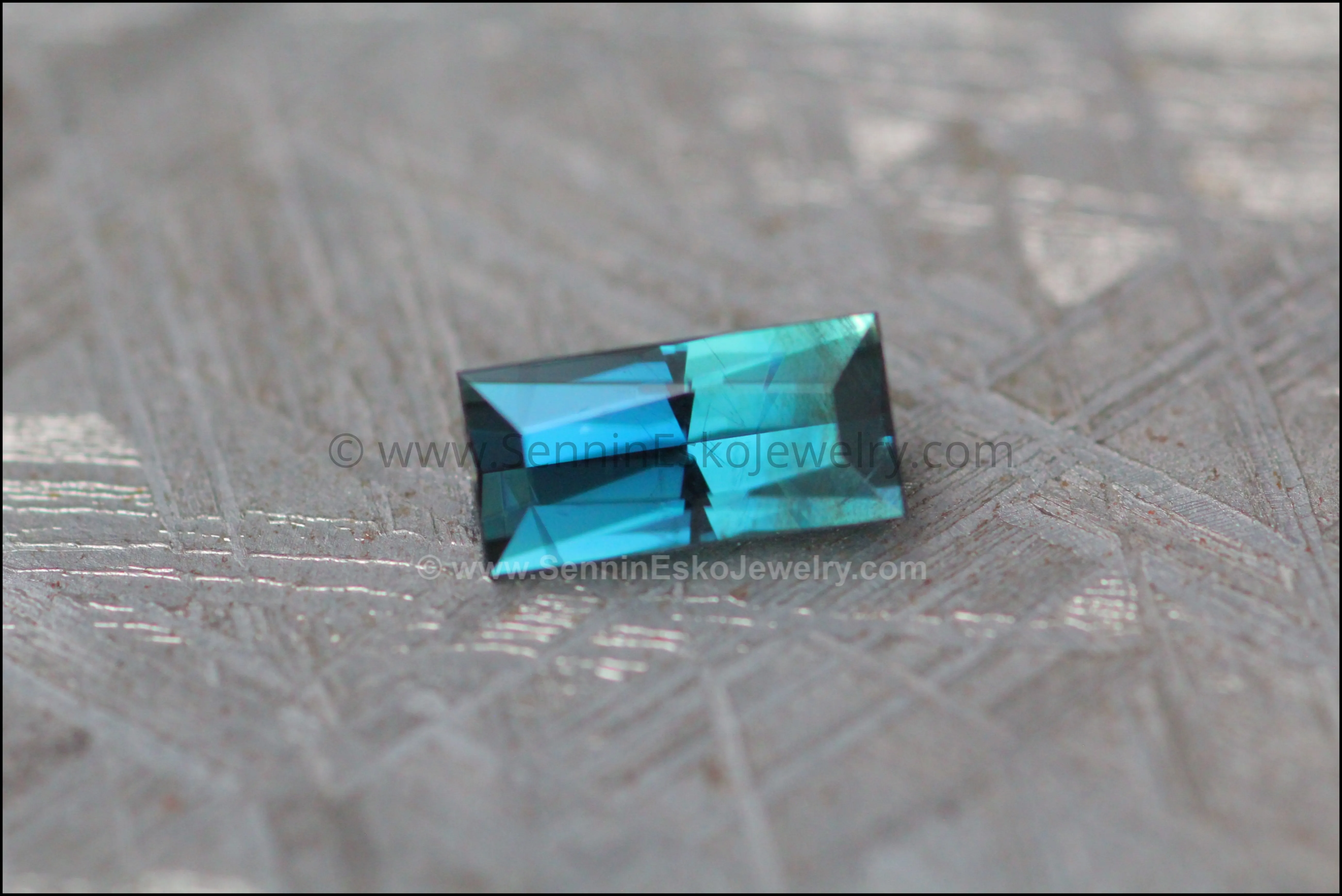 1.1 carat Teal Sapphire Baguette - Precision Cut - 7.9x3.8mm