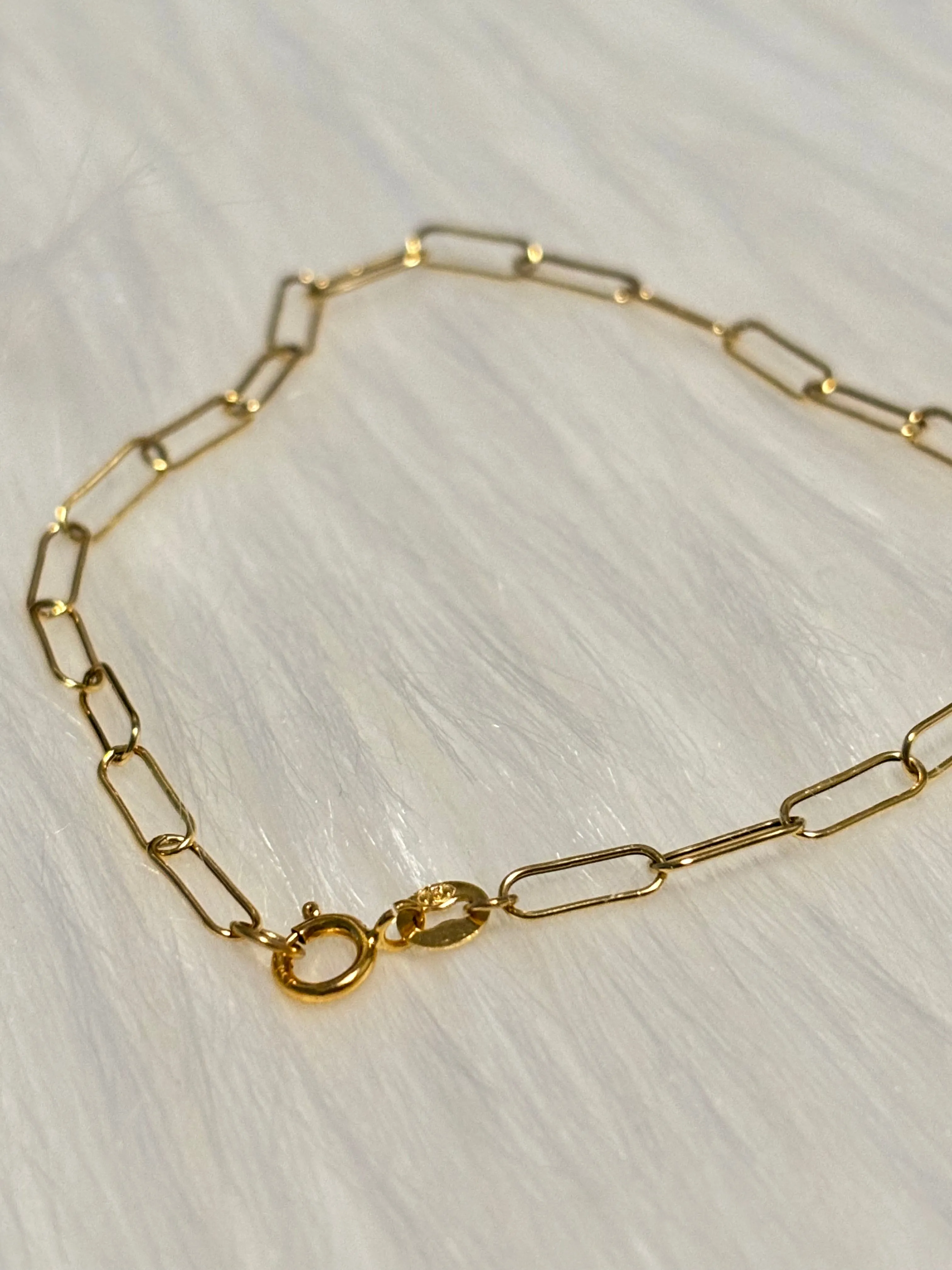 18K Gold Paperclip Bracelet