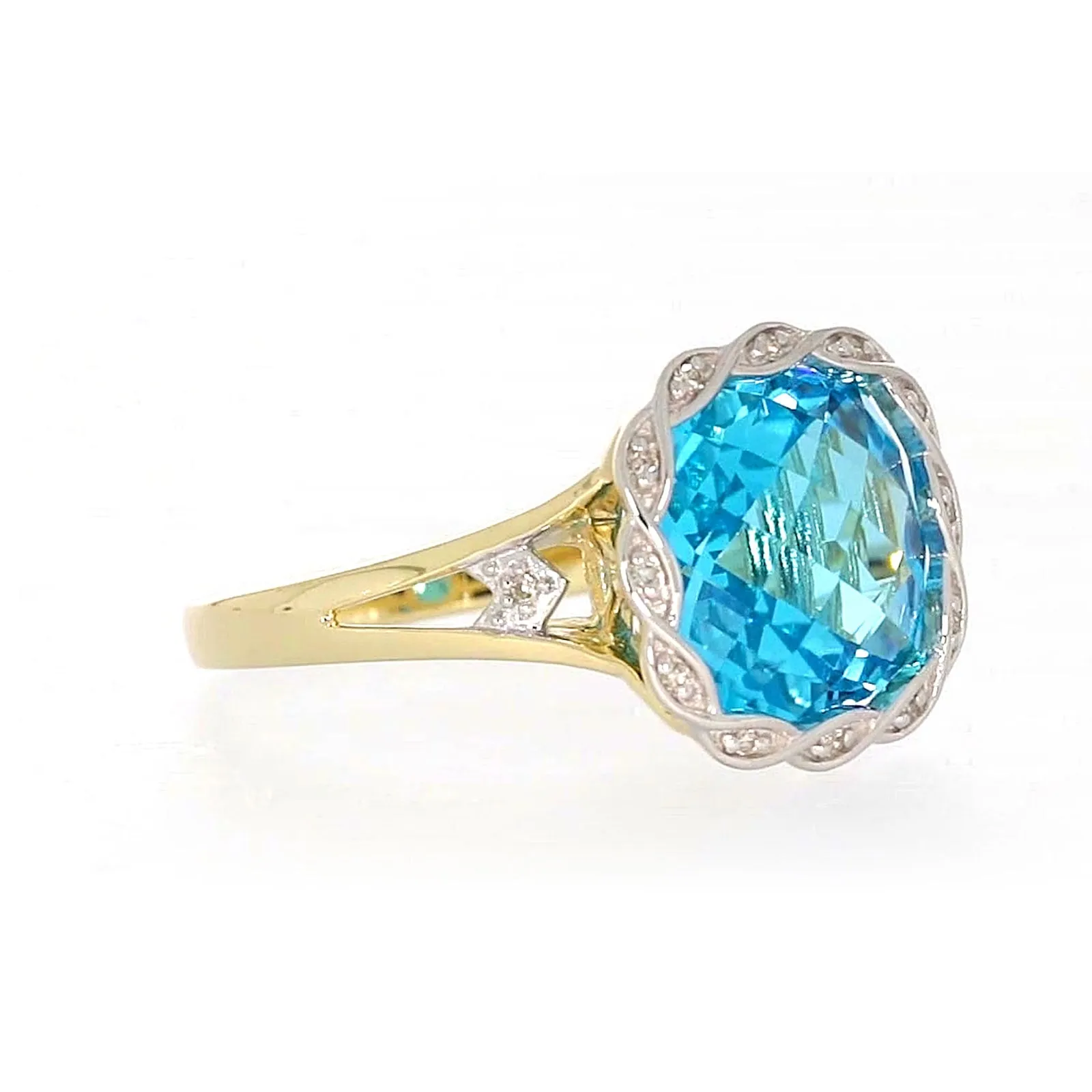 9ct Two Tone Gold Cushion & Round Brilliant Cut Blue Topaz & Diamond Set Ring Ring