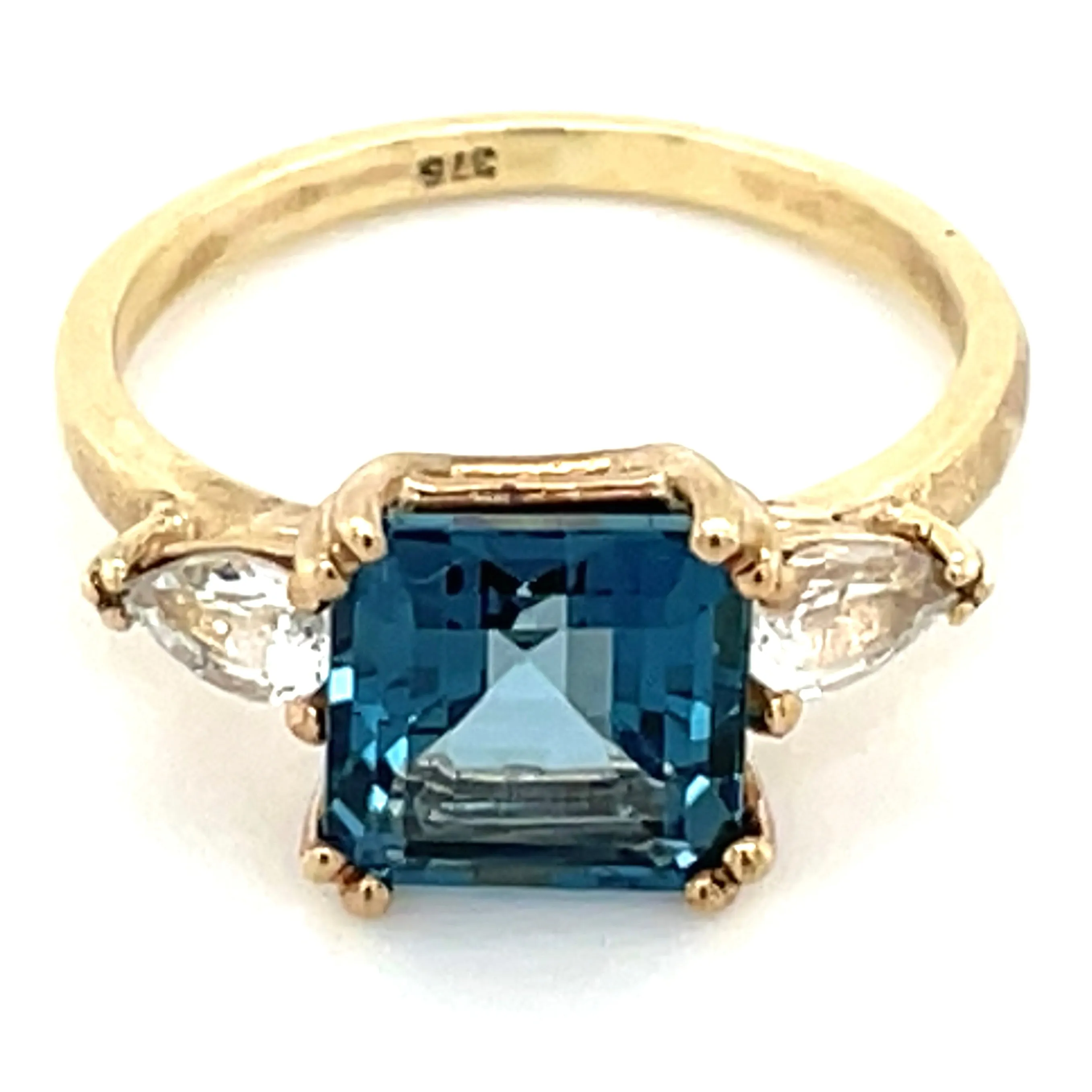 9ct Yellow Gold Earth Grown London Blue Topaz & White Sapphire Ring