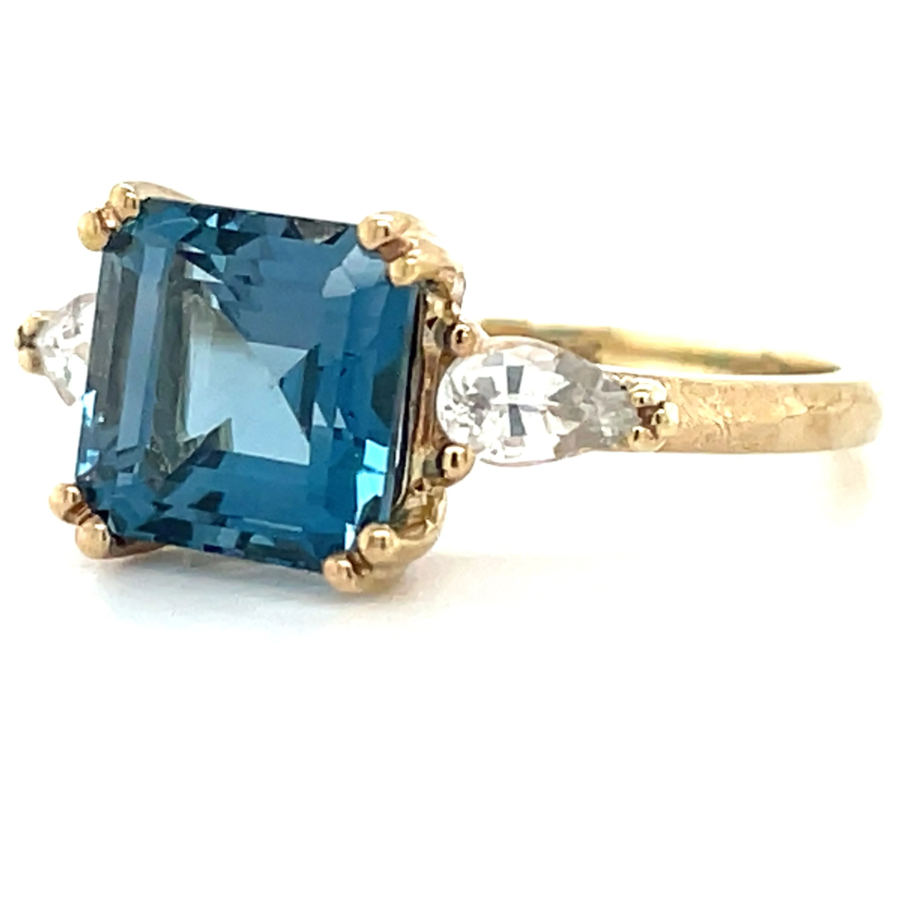 9ct Yellow Gold Earth Grown London Blue Topaz & White Sapphire Ring