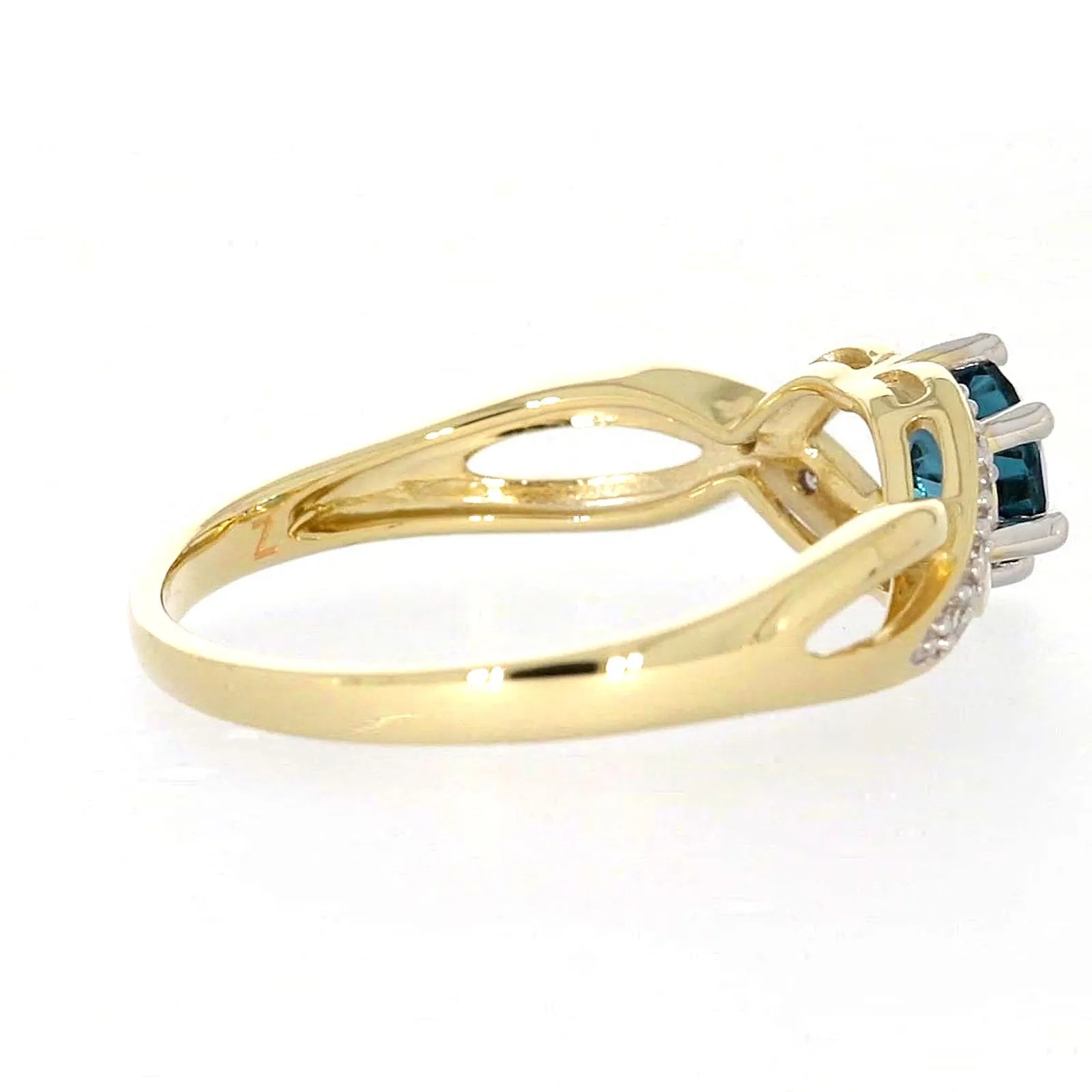 9ct Yellow Gold Round Brilliant Cut Blue Topaz Diamond Set Ring