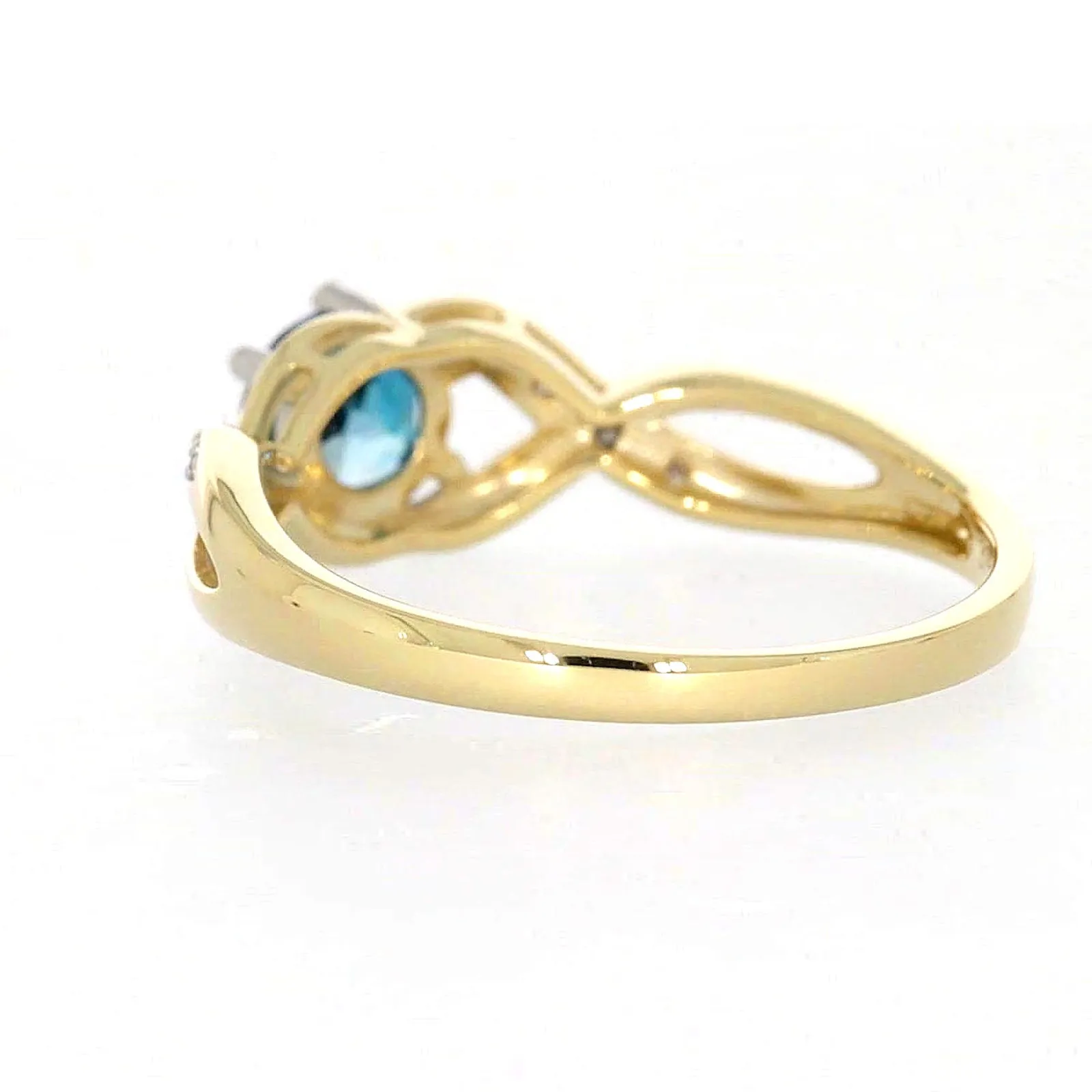 9ct Yellow Gold Round Brilliant Cut Blue Topaz Diamond Set Ring