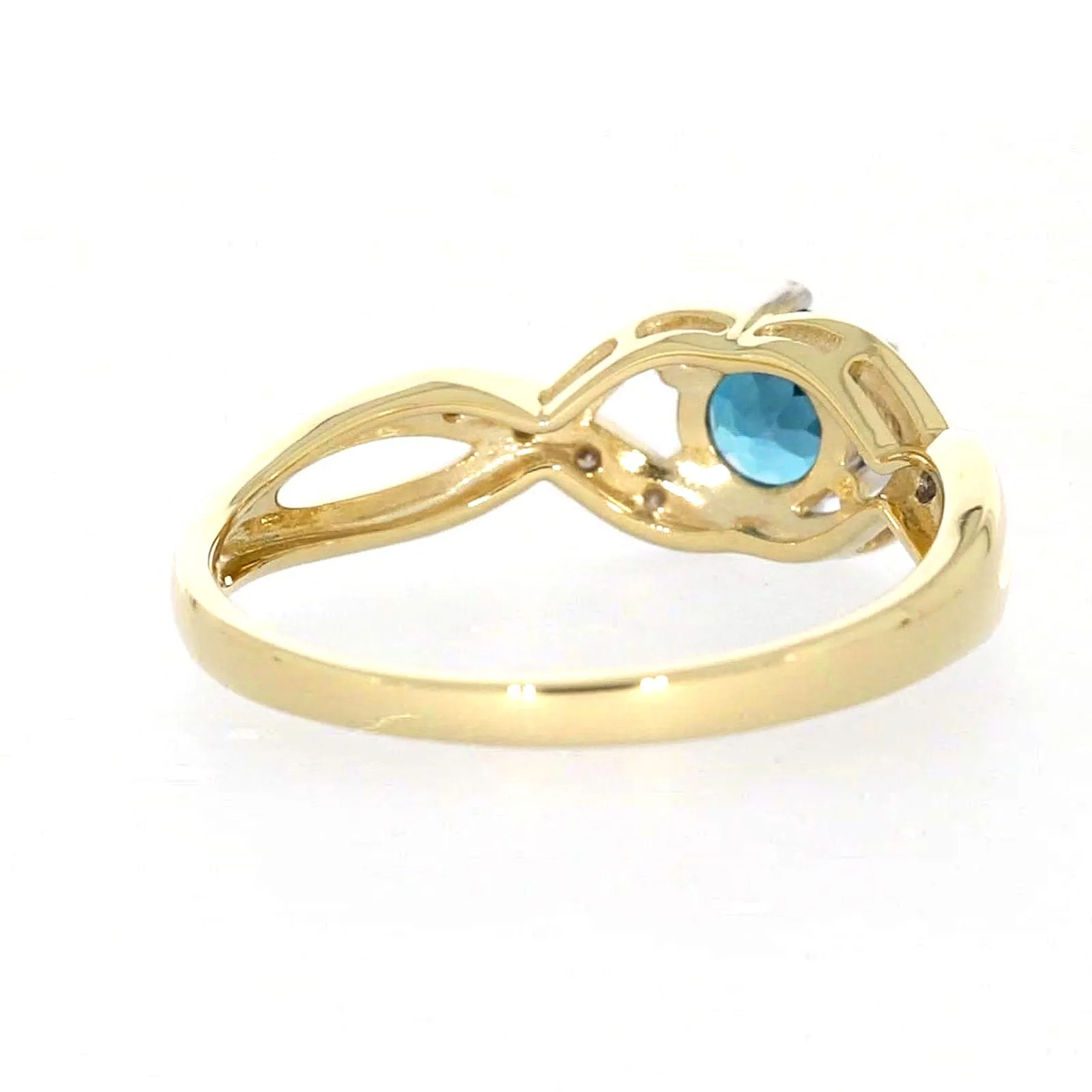 9ct Yellow Gold Round Brilliant Cut Blue Topaz Diamond Set Ring