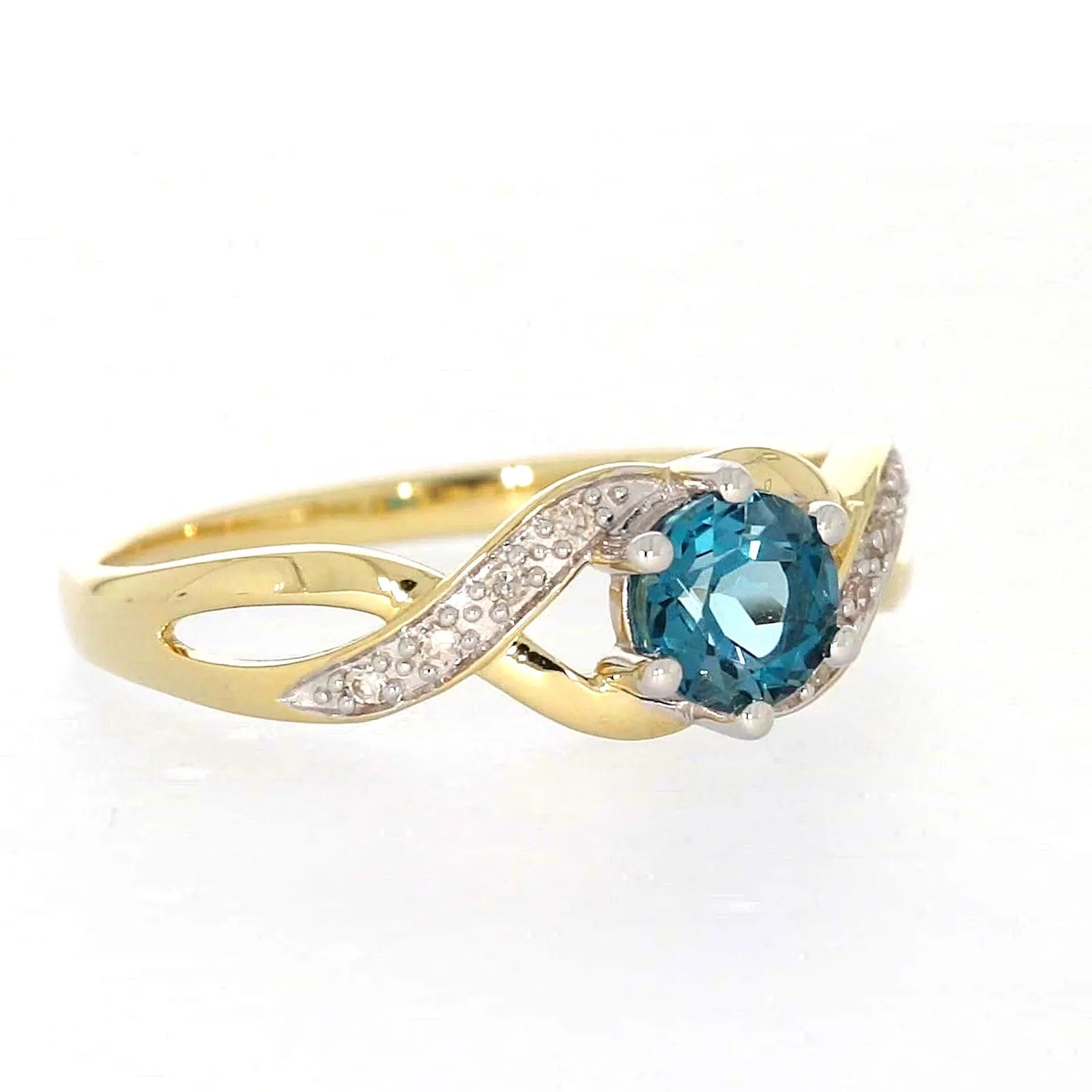 9ct Yellow Gold Round Brilliant Cut Blue Topaz Diamond Set Ring