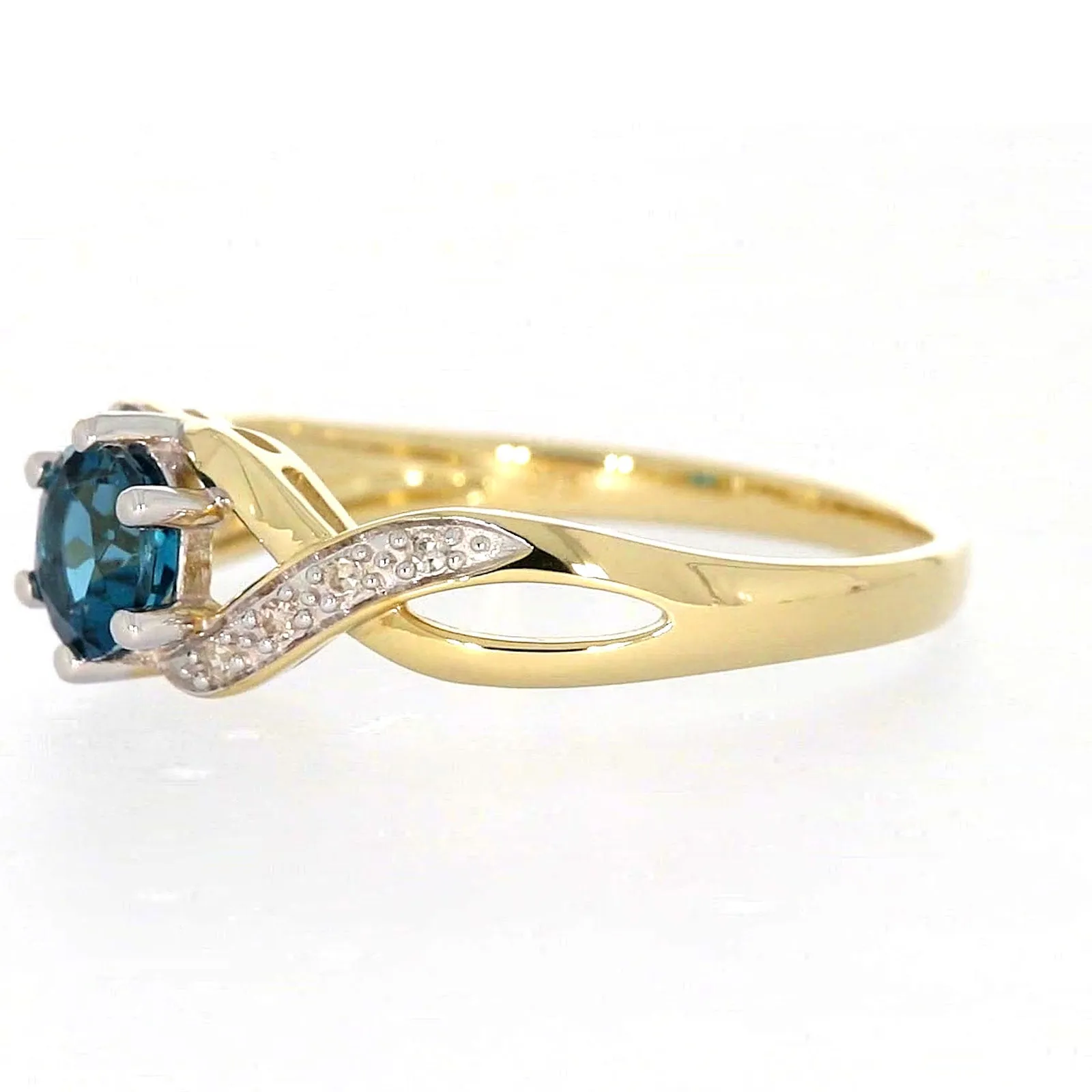 9ct Yellow Gold Round Brilliant Cut Blue Topaz Diamond Set Ring