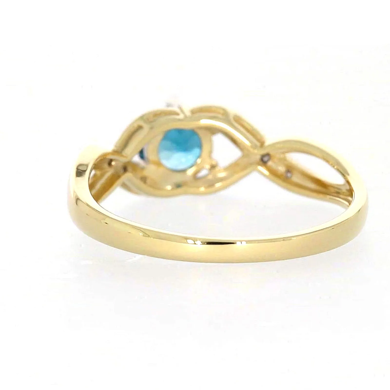 9ct Yellow Gold Round Brilliant Cut Blue Topaz Diamond Set Ring