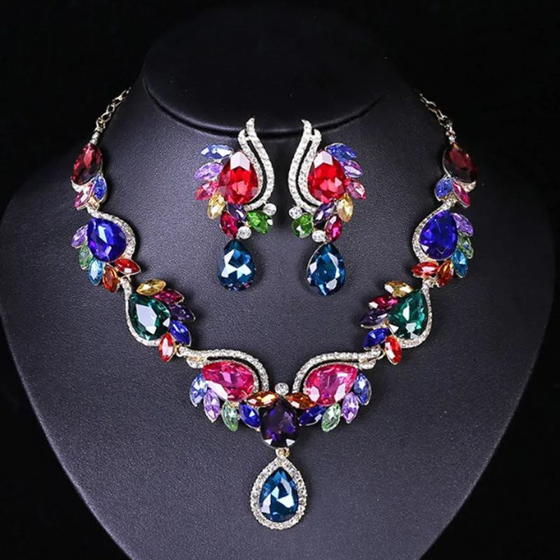 New Style Gemstone Necklace earrings set fashionable bridal banquet dress