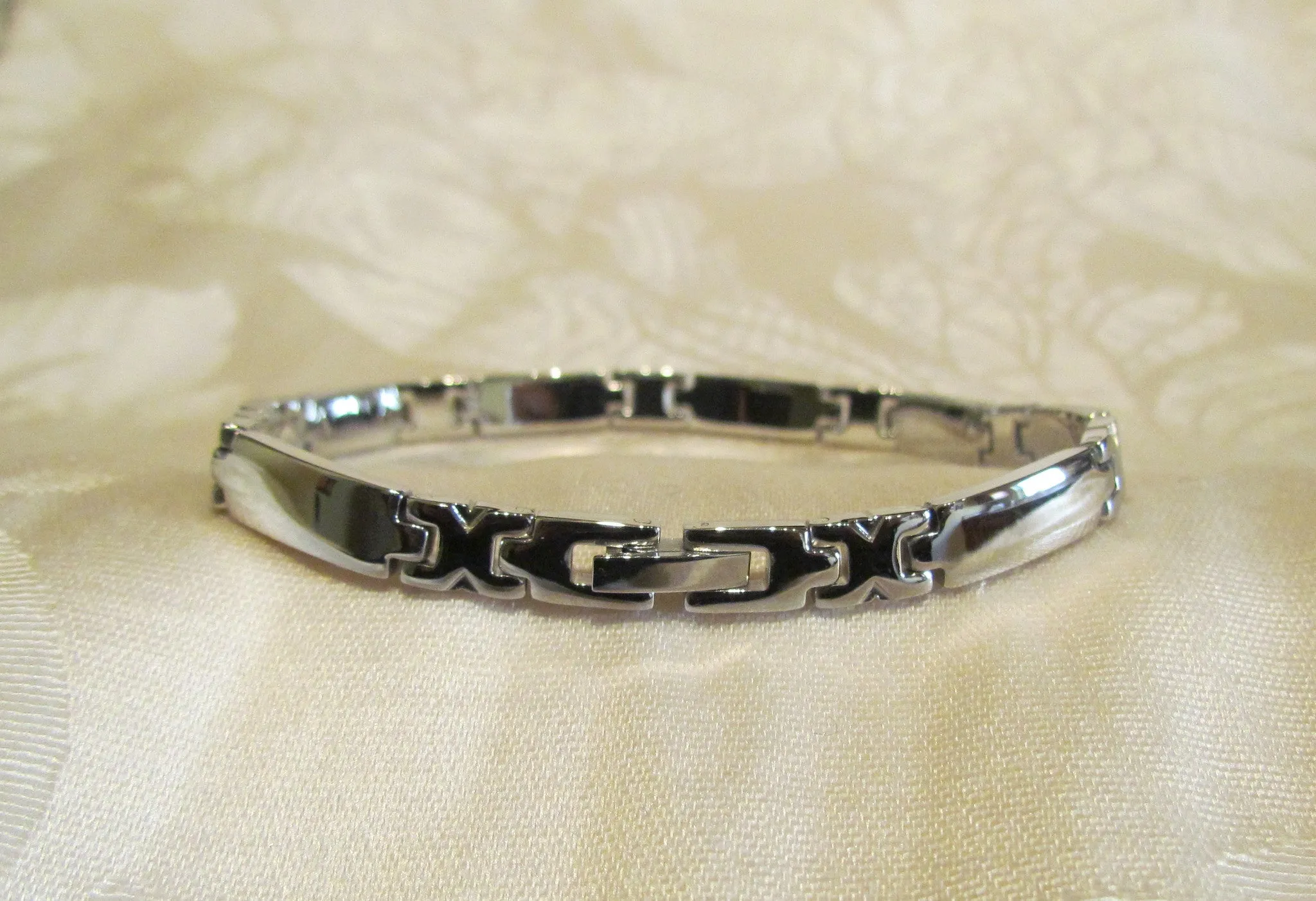 Stainless Steel Link Bracelet Mens Or Ladies Unisex Unused