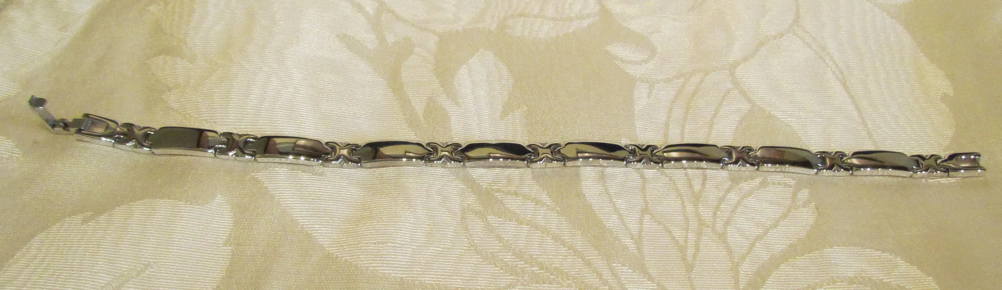 Stainless Steel Link Bracelet Mens Or Ladies Unisex Unused